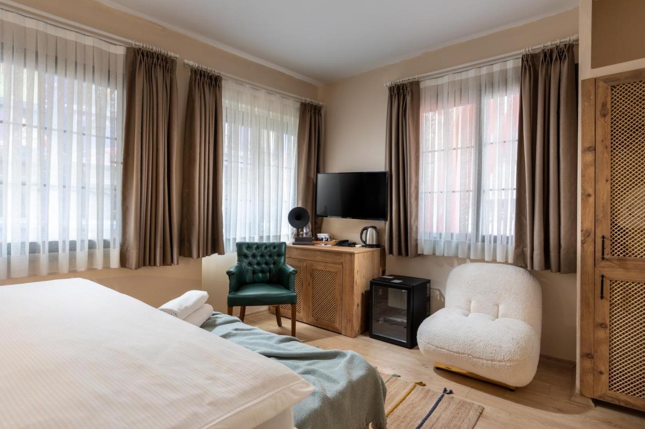 Gran Via Alsancak Hotel 5*